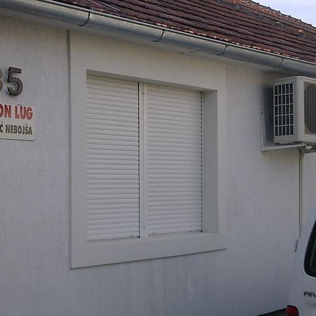 Pansion Lug Otel Belgrad Oda fotoğraf
